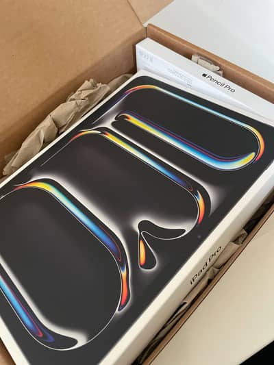Apple iPad Pro M5 5G CELLULAR + WIFI BRAND NEW!