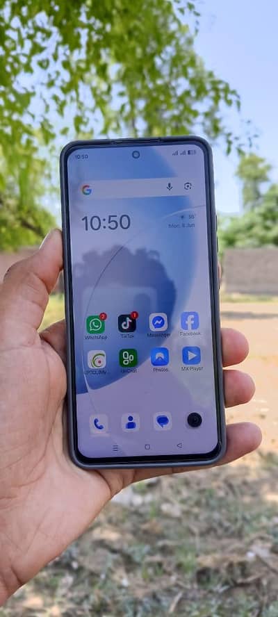 Realme 13 Plus 5G. . 12 /256 . . . Condition 10/10 . Full New