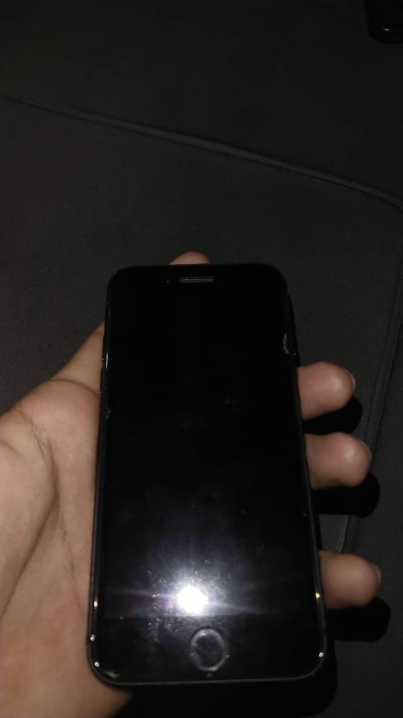 iPhone 8 1