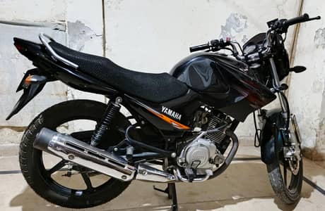 Yamaha YBR 125cc 2021 Model Black Beauty Lush Condition bike