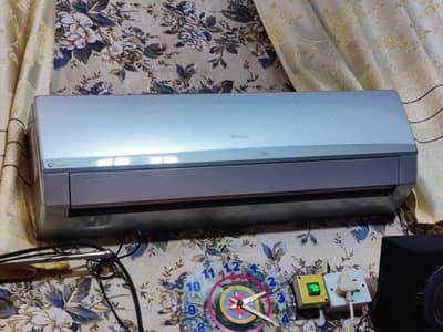 2 ton inverter ac all ok heavey cooling gree full dc heat and cool