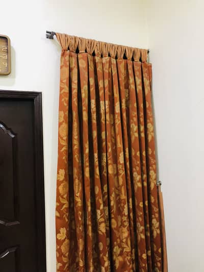 Curtain