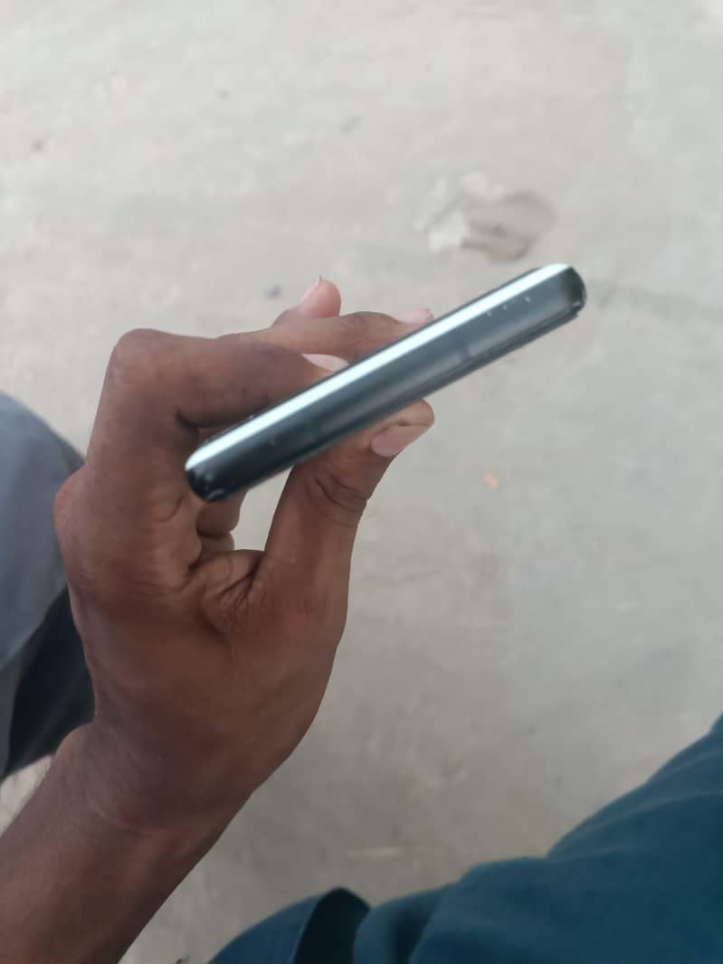 Google Pixel 6a 4
