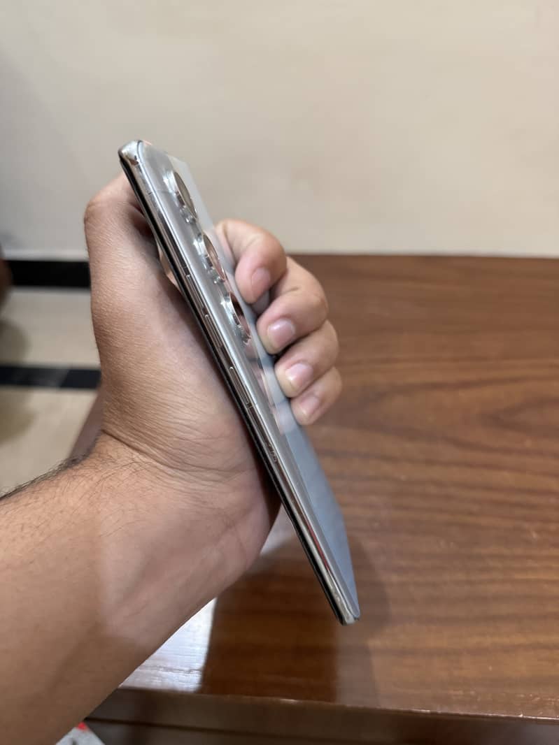 Tecno CAMON 40 Pro 2