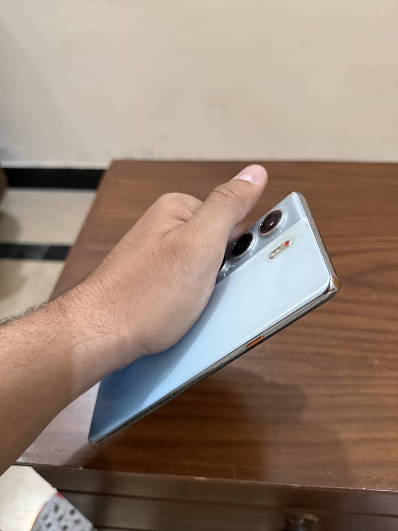 Tecno CAMON 40 Pro 3