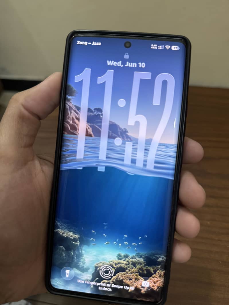 Tecno CAMON 40 Pro 7