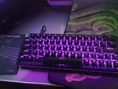 mountain Everst 60 mini keybaord eith attractable numpad. Best with Ga