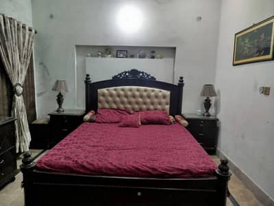 king Bed