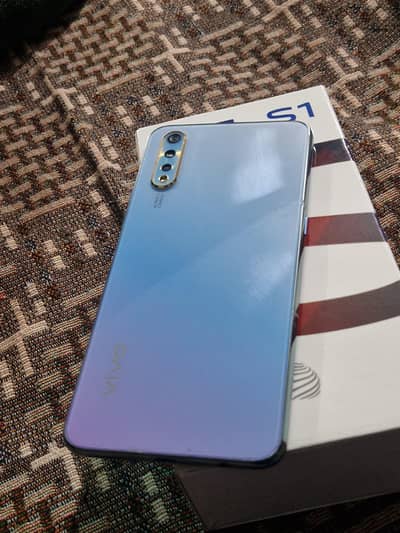 Vivo S1 8/256 in 10/10 condition