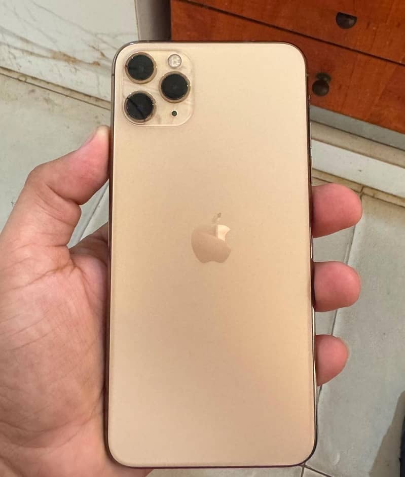 Apple iPhone 11 Pro Max 1