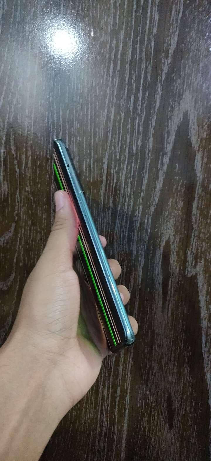 One Plus 10 Pro 1