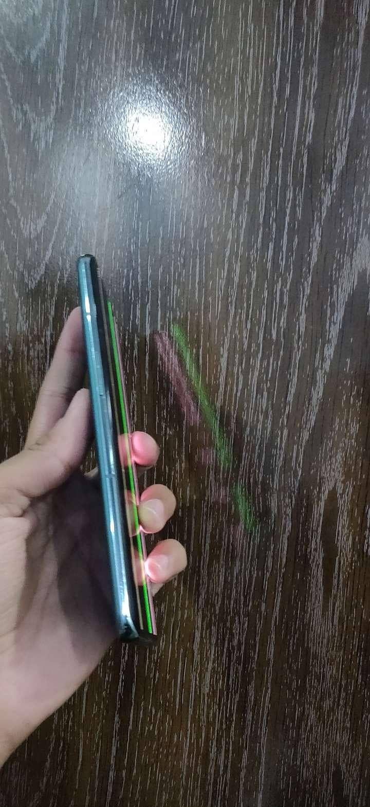 One Plus 10 Pro 4