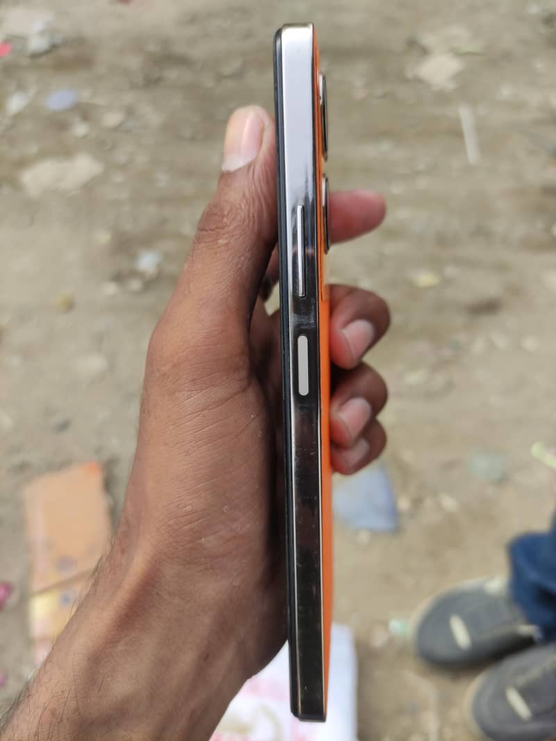 Infinix Note 30 7