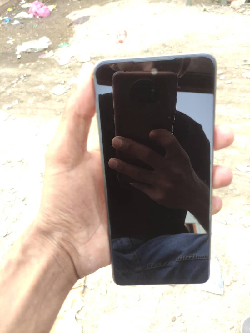 Infinix Note 30 8