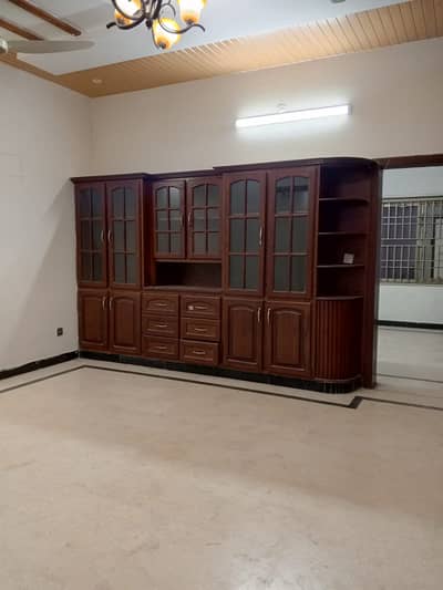 7marla first floor house available for rent with boring