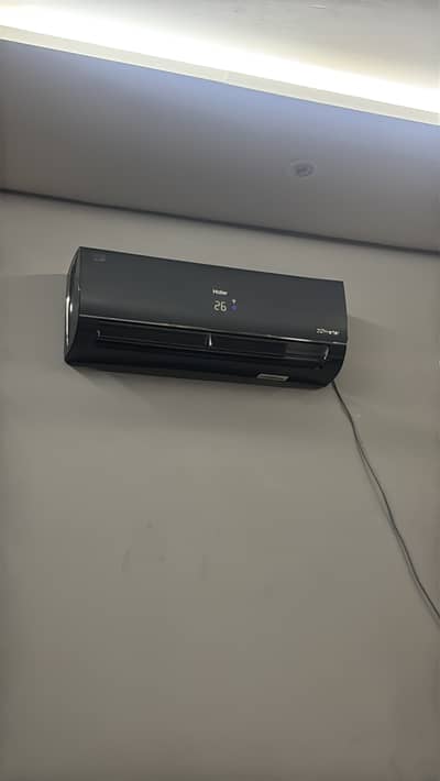 Haier 14 HFT T3 inverter AC Grey color