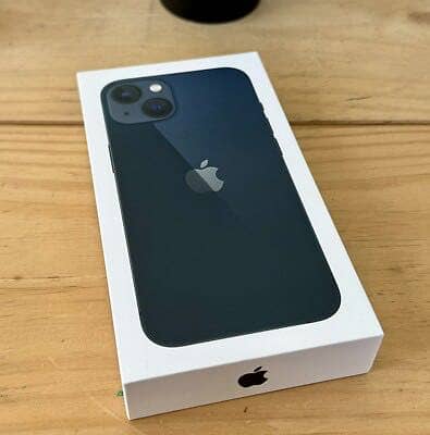 iPhone 13