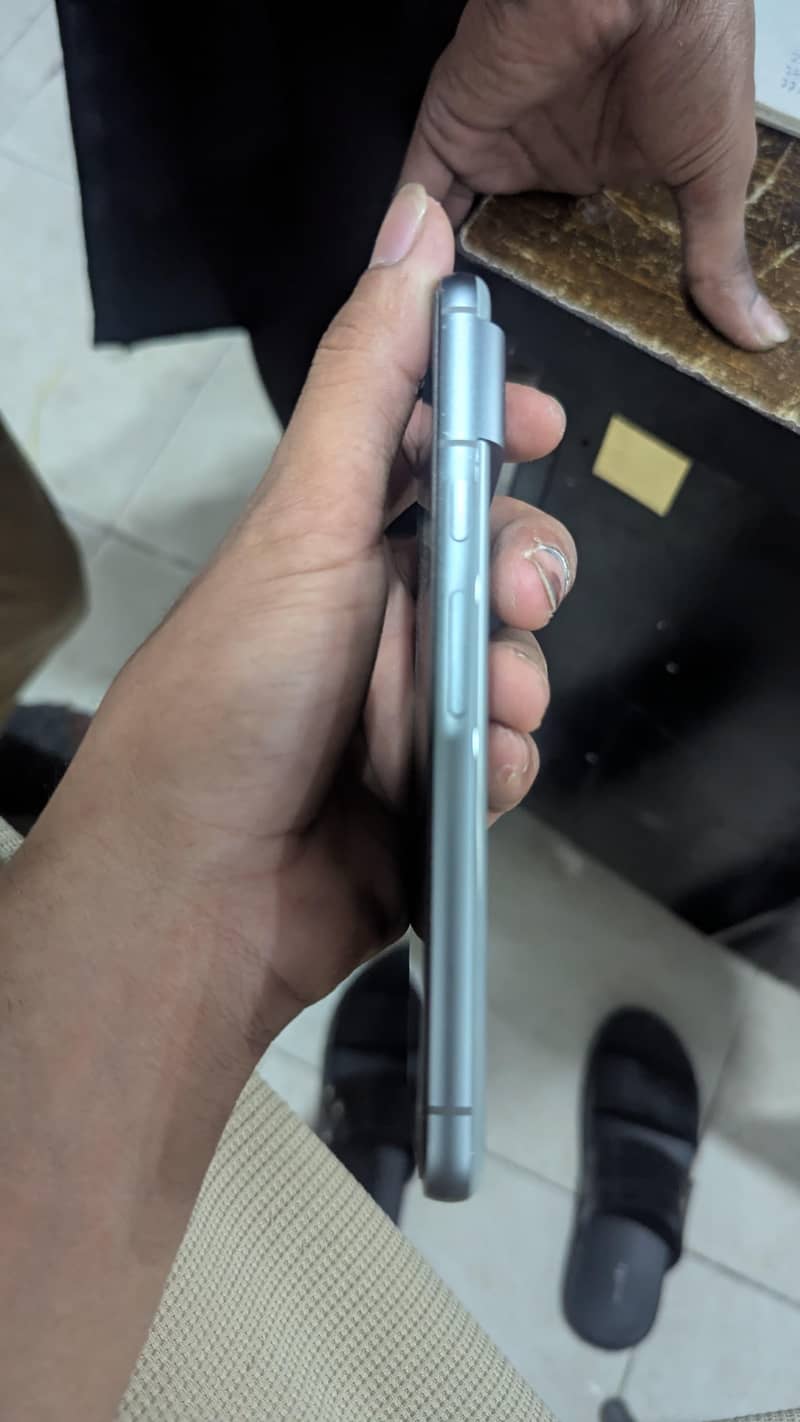 Google Pixel 8 1