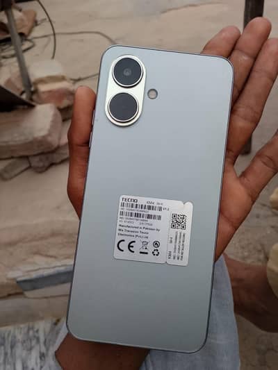 Tecno Spark Go 2