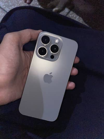Apple iPhone 15 Pro