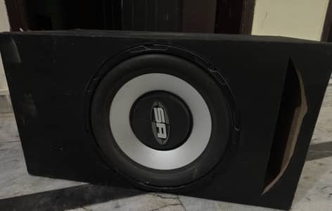 Woofer + Amplifier Good Condition