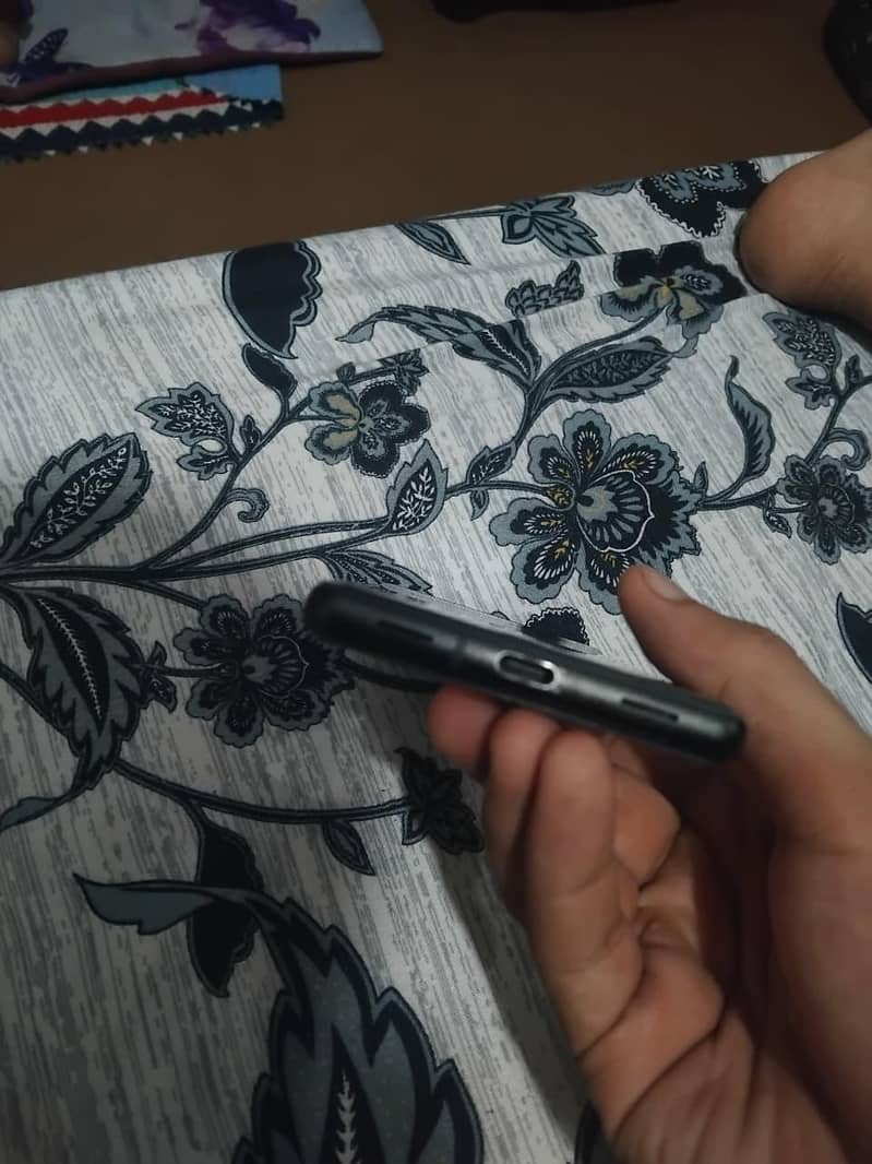 Google Pixel 6a 3