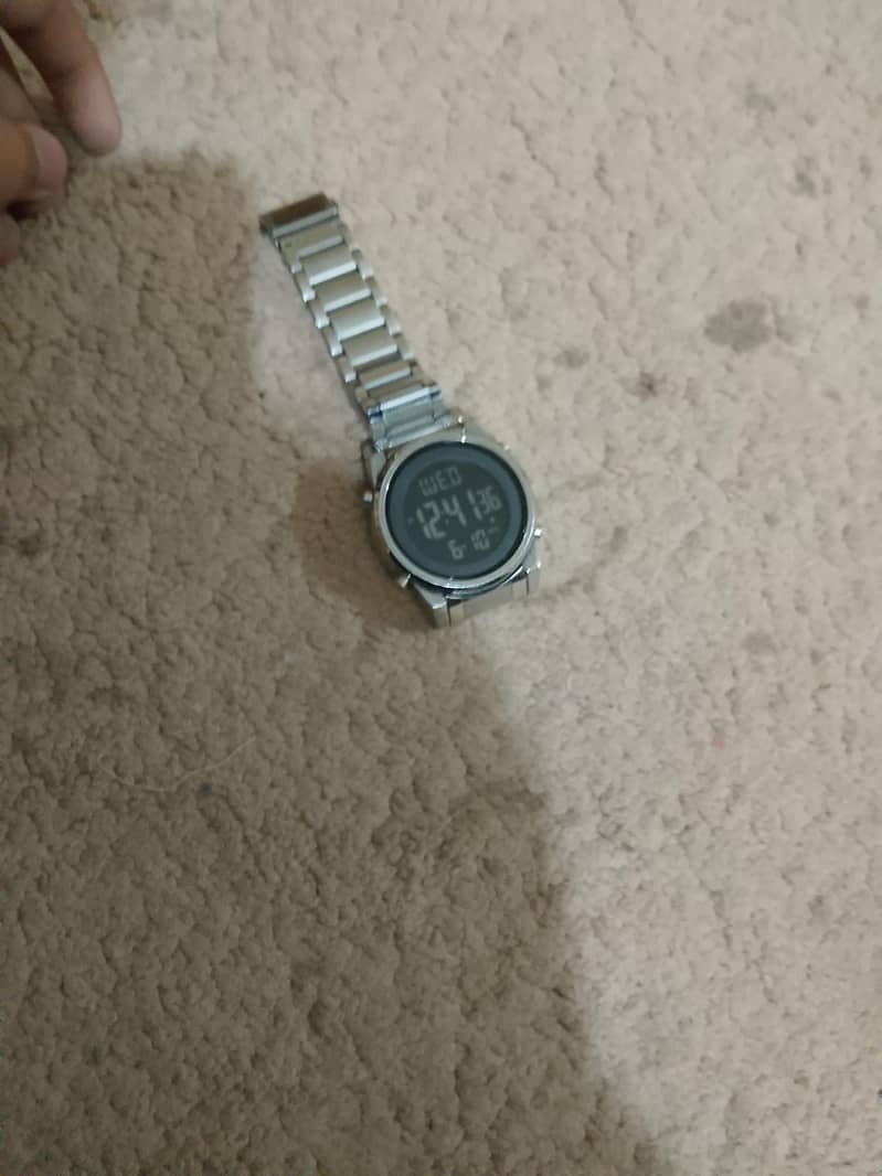 digital watch 2