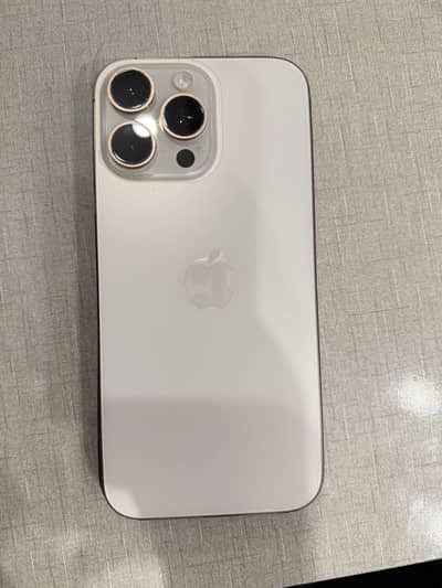 Apple iPhone 16 Pro Max