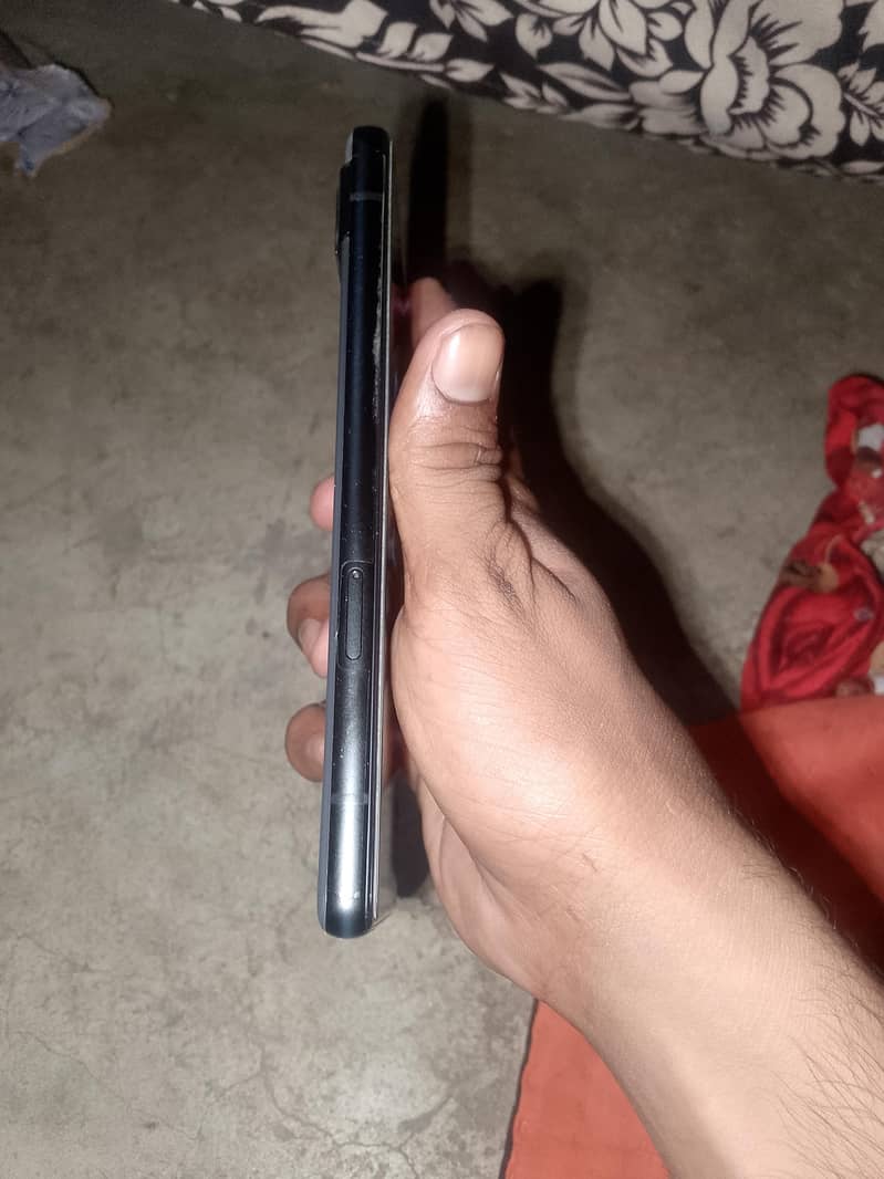 Google Pixel 6a 9