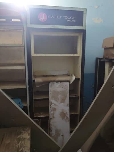 Sweet touch Brand Shelve Available For Sale