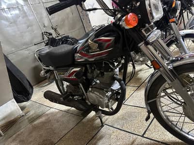 Honda CG 125-Excellent Bike | Year 2024/2025 | Urgent Sell