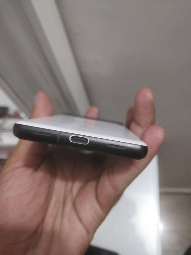 Google Pixel 6a 2