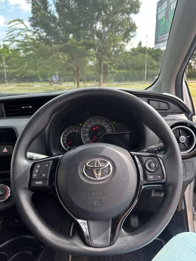 Toyota Vitz steering