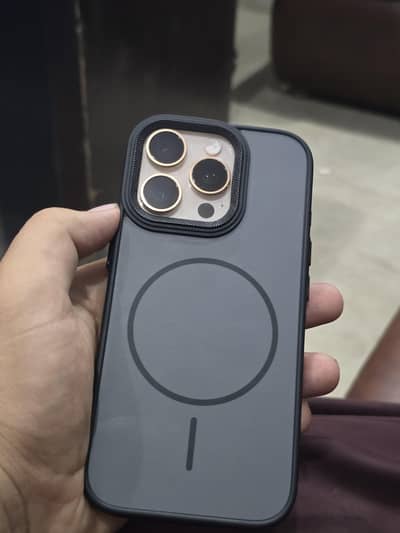 Apple iPhone 16 Pro