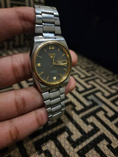 Seiko 5 automatic  Original condition 10/10