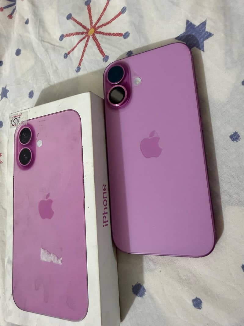 Apple iPhone 16 3