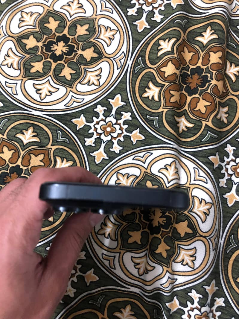 iphone 16 pro 2
