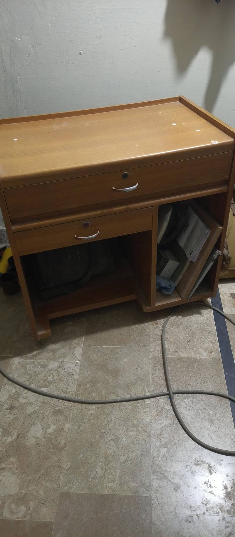 Computer Table 3