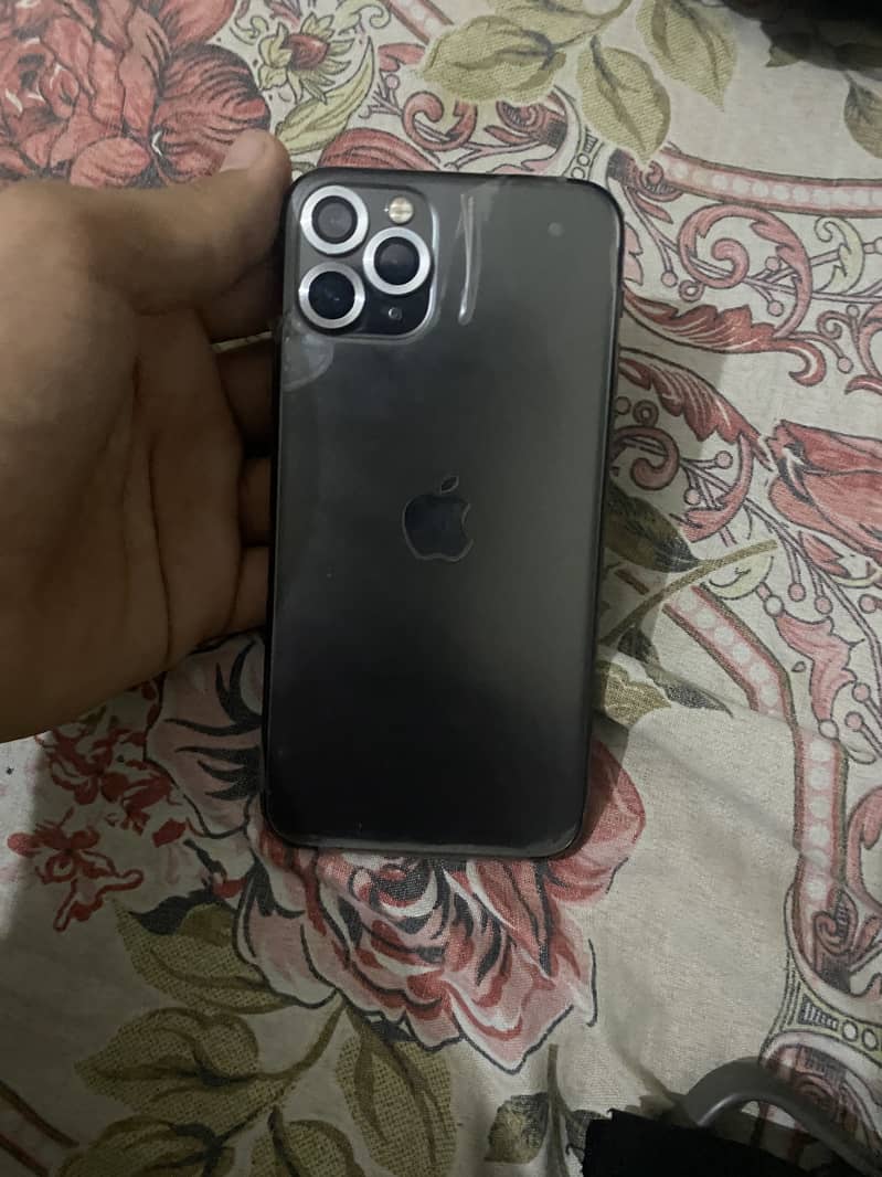 Apple iPhone 11 Pro 0