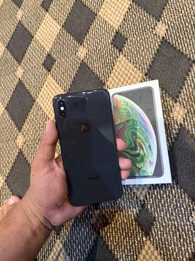iphone xsmax 256gb only mobile and box Whatsapp 03152715712