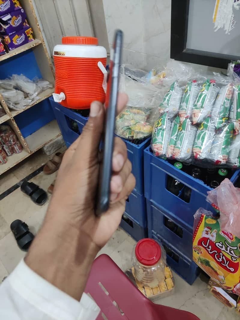 Apple iPhone 7 Plus 2