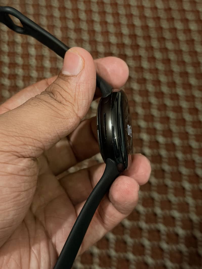 Google pixel watch 2 4