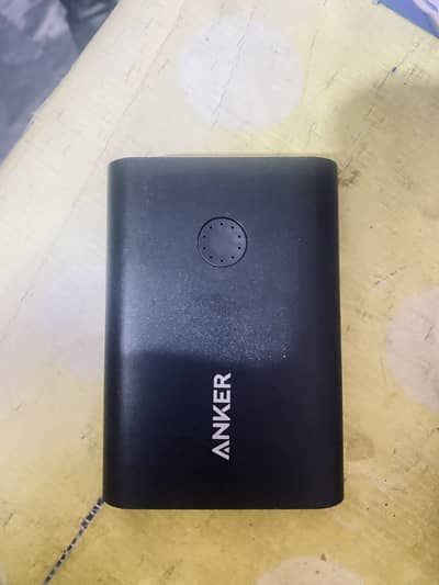 ANKER power bank