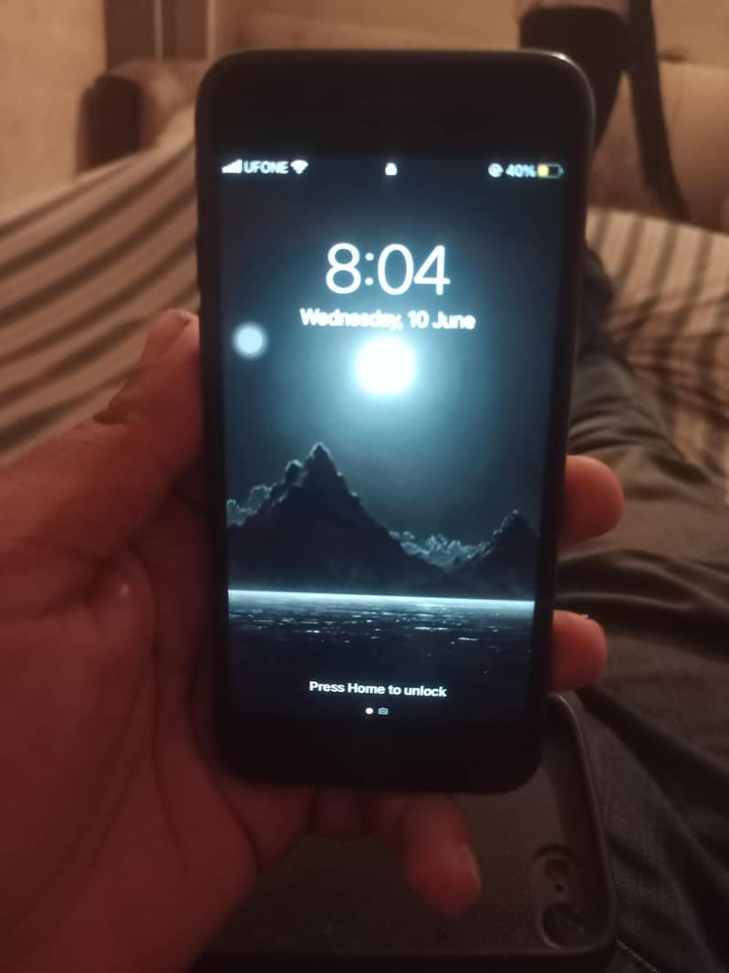 Apple iPhone 7 5