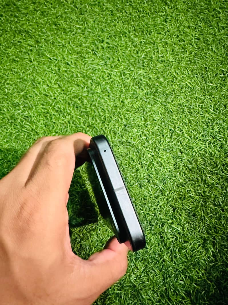 Google Pixel 9 3