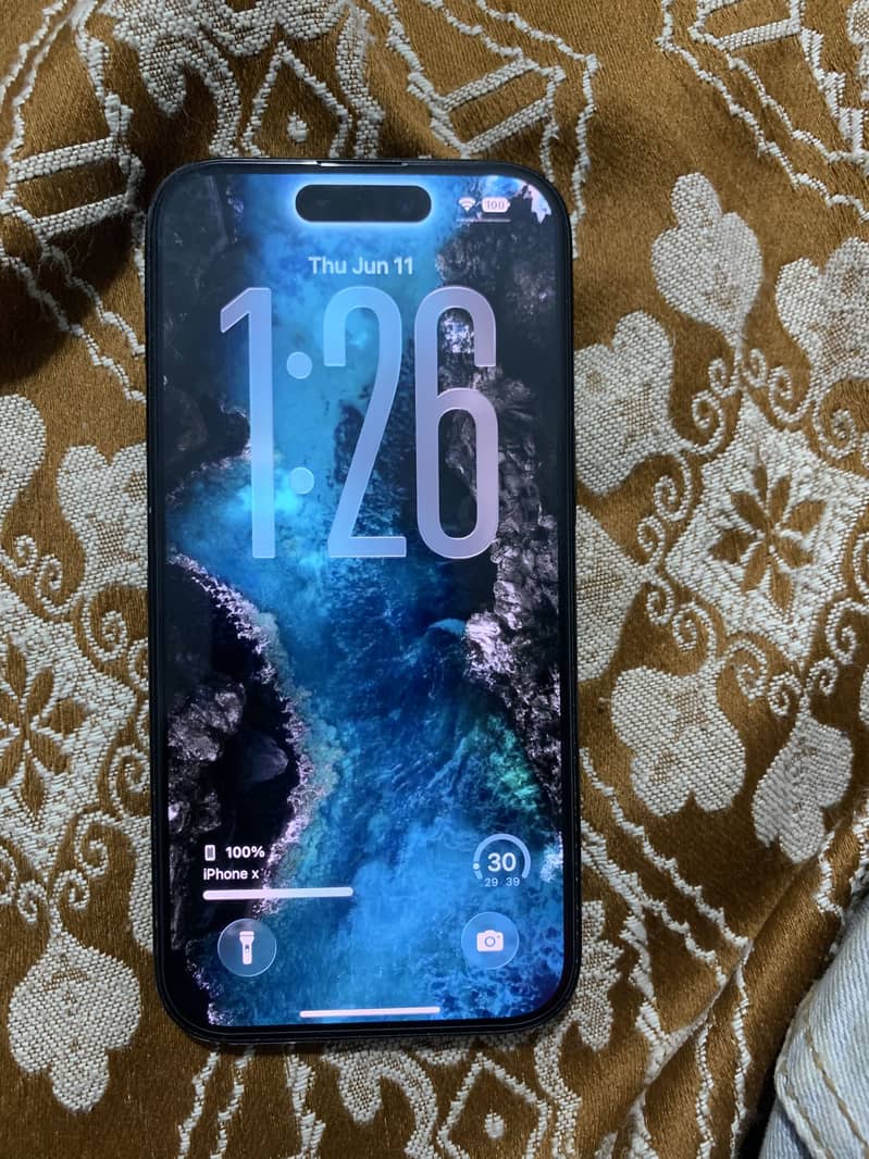 Apple iPhone 15 2