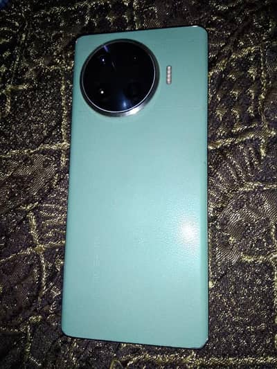 Tecno Spark 20 Pro Plus