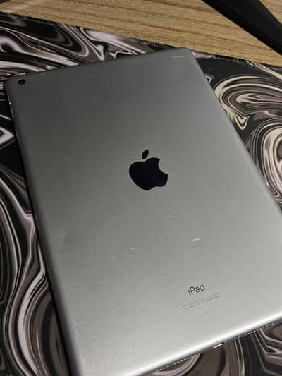 ipad 8th generation 32 Gb