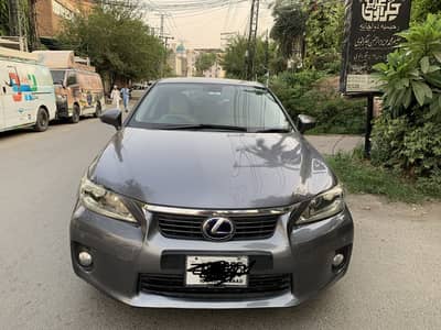 Lexus CT200h 2013 model 2017 registered islamabad registered