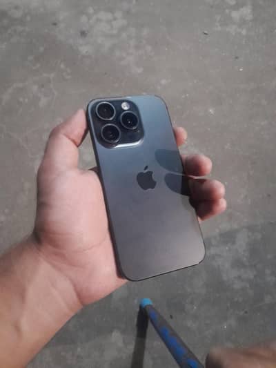Apple iPhone 15 Pro
